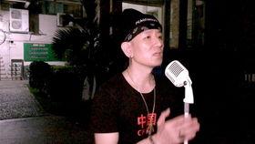 歌手搞笑罗宾,音乐界的喜剧之王